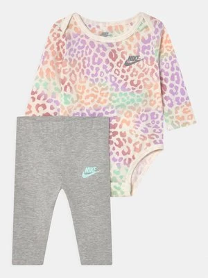 Bluzka z długim rękawem Nike Sportswear