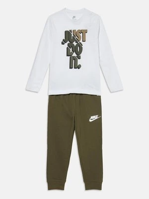 Bluzka z długim rękawem Nike Sportswear