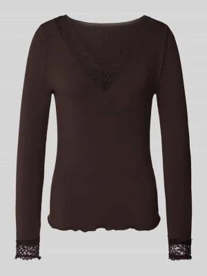 bluzka z długim rękawem o kroju slim fit z mieszanka modalu z dodatkiem wełny model 'SKYE' Vero Moda Ciemnobrązowy