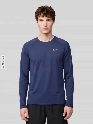 bluzka z długim rękawem sport o kroju regular fit z detal z logo Nike Granatowy