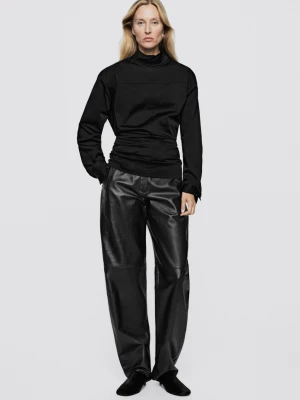 Bluzka Z Golfem I Zamkiem – Limited Edition - Czarny - Massimo Dutti - Female