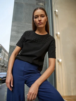 Bluzka z koralikami czarna Moodo