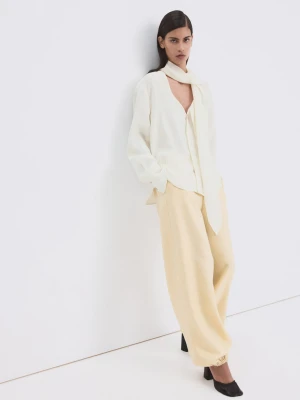 Bluzka z szalem przy dekolcie kremowy / écru - Kobieta - - MANGO