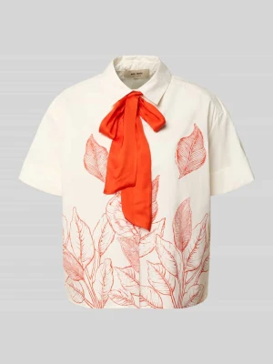 Bluzka z wiązaniem pod szyją o kroju regular fit z nadrukiem z motywem model 'Saras' MOS MOSH