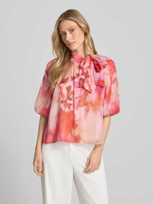 Bluzka z wiązaniem pod szyją z bufiastymi rękawami RINASCIMENTO