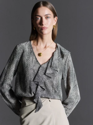 Bluzka z żabotem z wiskozy i bambusa TARANKO