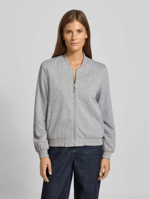 Bluzon o kroju regular fit z dodatkiem wiskozy model ‘KIMIKO’ Vero Moda