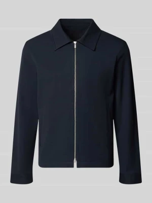 bluzon o kroju regular fit z dodatkiem wiskozy model 'REGULAR' Selected Granatowy