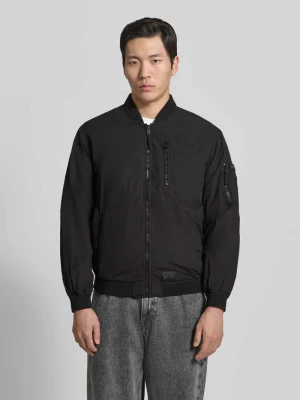 Bluzon z naszywkami z logo model 'IBE' khujo