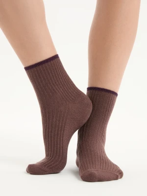 Błyszczące skarpetki z bawełną Etam