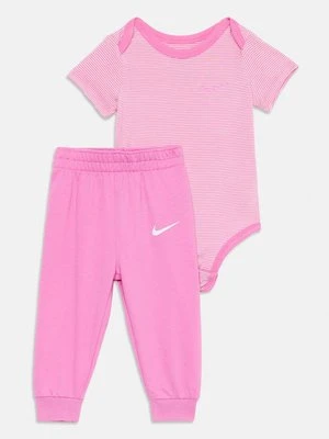 Body Nike Sportswear