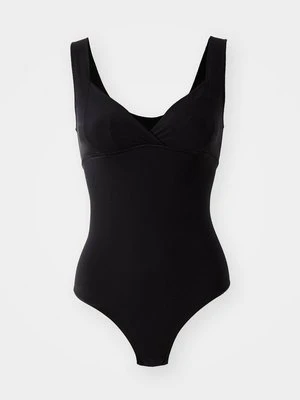 Body Simone Pérèle