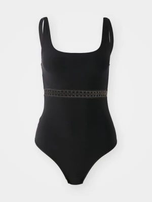 Body Triumph czarny