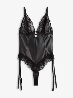 Body z efektem wetlook ze zdejmowanymi ramiączkami typu halter BonPrix czarny