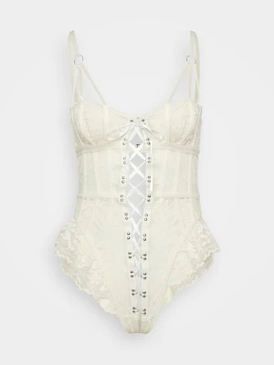 Body ze stringami "ouvert" Ann Summers mleczny