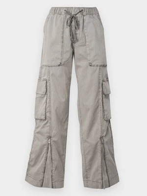 Bojówki Abercrombie & Fitch