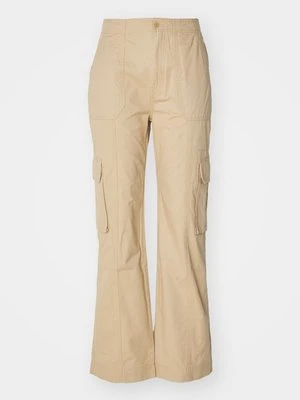 Bojówki Abercrombie & Fitch