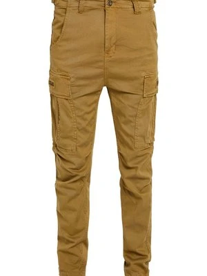 Bojówki alpha industries