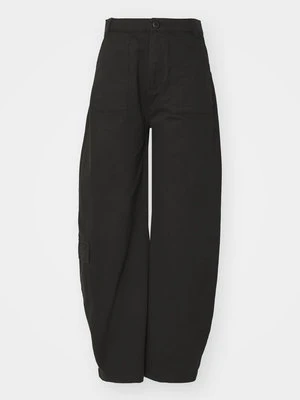 Bojówki Alpha Industries czarny