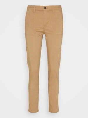 Bojówki Banana Republic