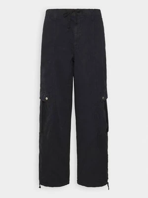 Bojówki BDG Urban Outfitters