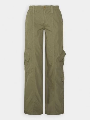 Bojówki BDG Urban Outfitters