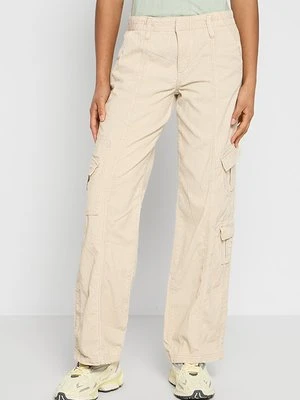 Bojówki BDG Urban Outfitters beżowy