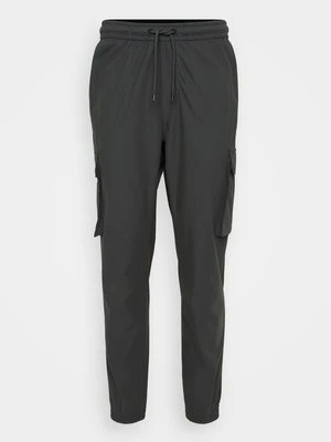 Bojówki Calvin Klein Jeans