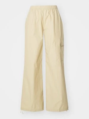 Bojówki Calvin Klein Jeans