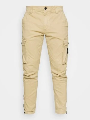 Bojówki Calvin Klein Jeans