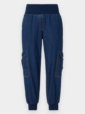 Bojówki Cinq à Sept