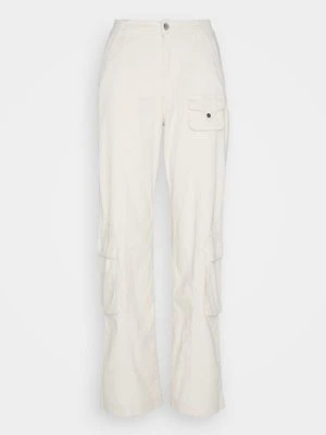 Bojówki Cotton On