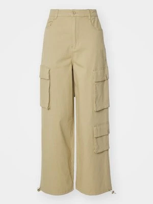 Bojówki Denim Project