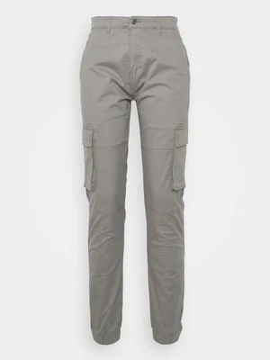 Bojówki Denim Project