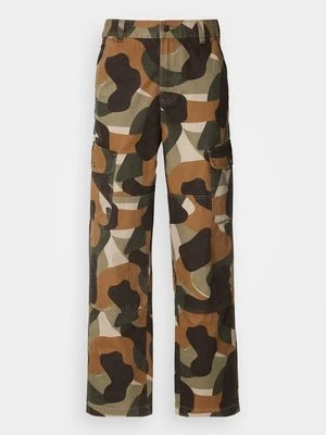 Bojówki Dickies