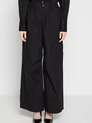 Bojówki DKNY czarny