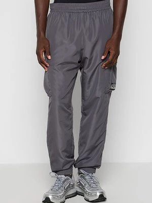 Bojówki EA7 Emporio Armani