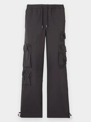 Bojówki jack & jones