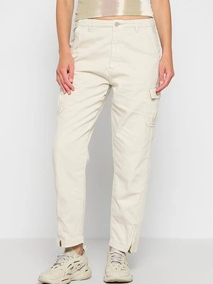 Zdjęcie produktu Bojówki LTB