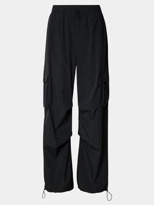 Bojówki New Balance