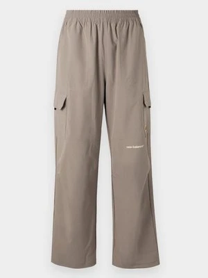 Bojówki New Balance