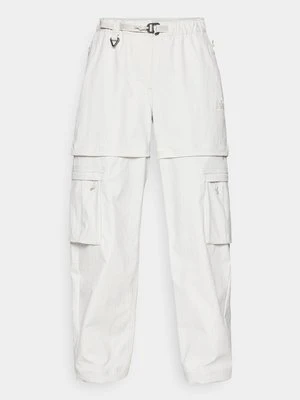 Bojówki Nike Sportswear