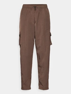 Bojówki Nike Sportswear