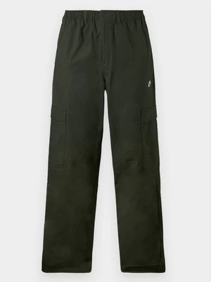 Bojówki Nike oliwkowy