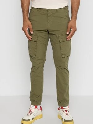 Bojówki Petrol Industries