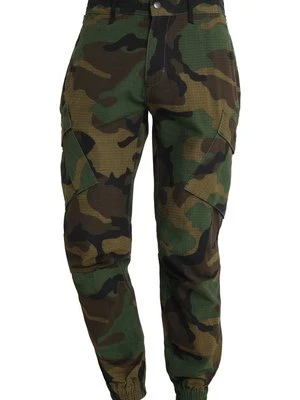 Bojówki SikSilk