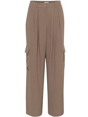 Bojówki Soaked in Luxury