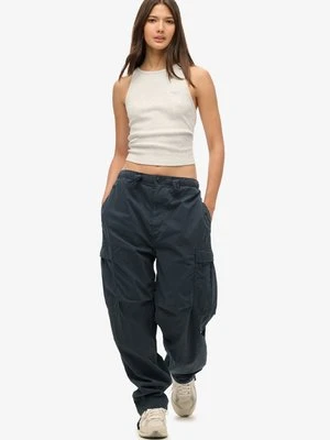 Bojówki Superdry & Co