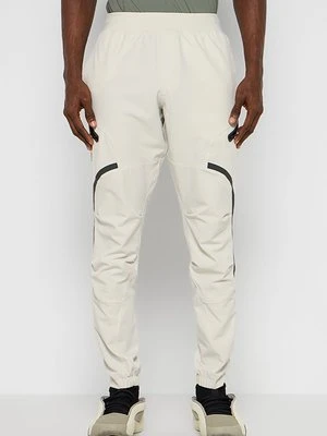 Bojówki Under Armour