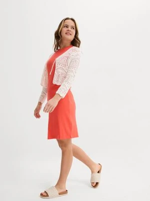 Bolerko z haftem i rękawami 3/4 bonprix